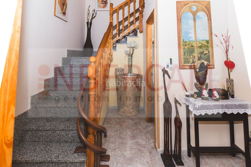 Foto c680187f-54de-44d0-b89a-d88c4db792a0. Casa amb aparcament a Ejido centro Ejido (El)