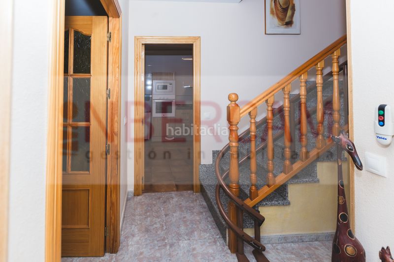 Foto cc836fb3-4786-4f32-8f4a-fc70c52bd04d. Casa amb aparcament a Ejido centro Ejido (El)