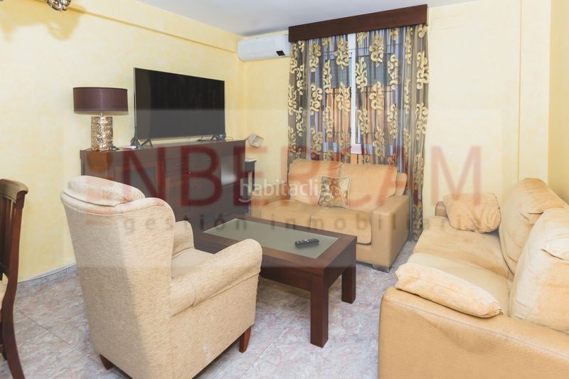 Foto f42da0af-0ee1-4da0-b417-e276afe1fdc1. Casa amb aparcament a Ejido centro Ejido (El)