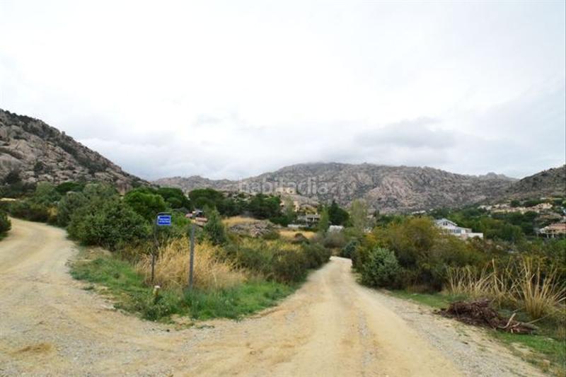 Foto 2b811443-cdd2-44d5-bf86-60150745cea7. Terrain résidentiel dans Manzanares el Real