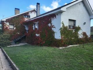 Casa  Navarra. Soto del real