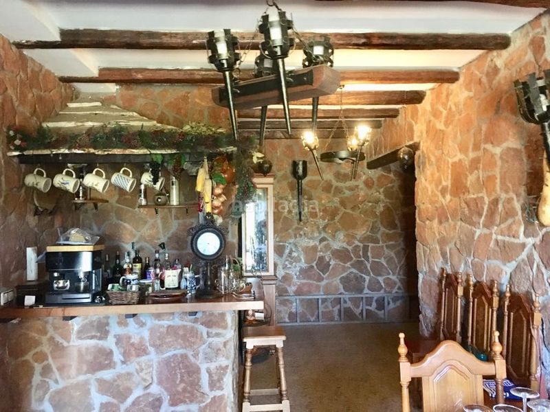 Foto dcada40e-7b11-4cc5-a833-2e031ef2e9c8. House with heating pool in Cotos de Monterey