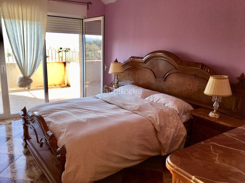 Foto fa219f4d-b3b6-4660-a1b3-dc9944881e80. House with heating pool in Cotos de Monterey