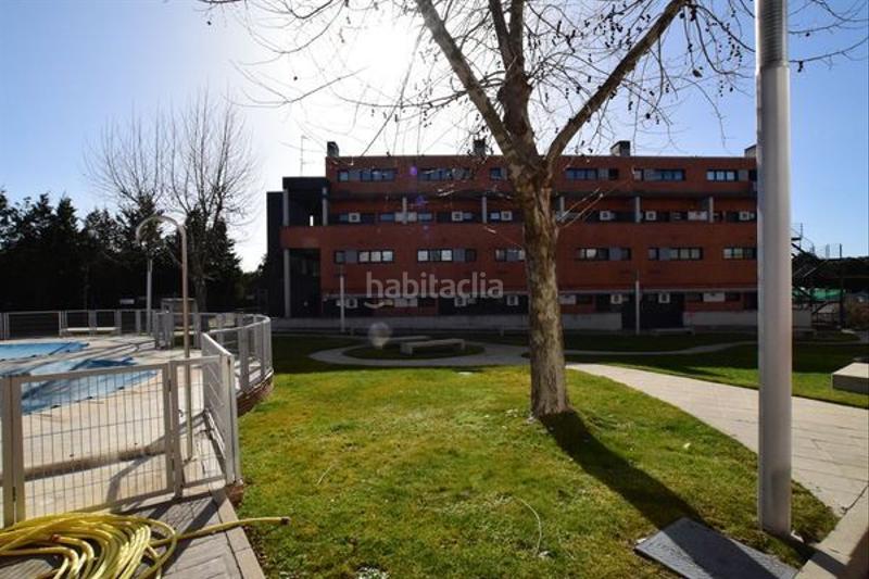 Foto e0a533b7-f47d-48de-a561-33da1fbbe473. Duplex con riscaldamento piscina in Cotos de Monterey