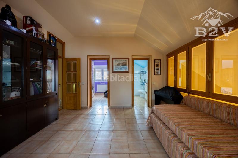 Foto 31c3d176-5aed-4efc-9957-ea3c753c6a40. Casa amb calefacció piscina a Pedrezuela