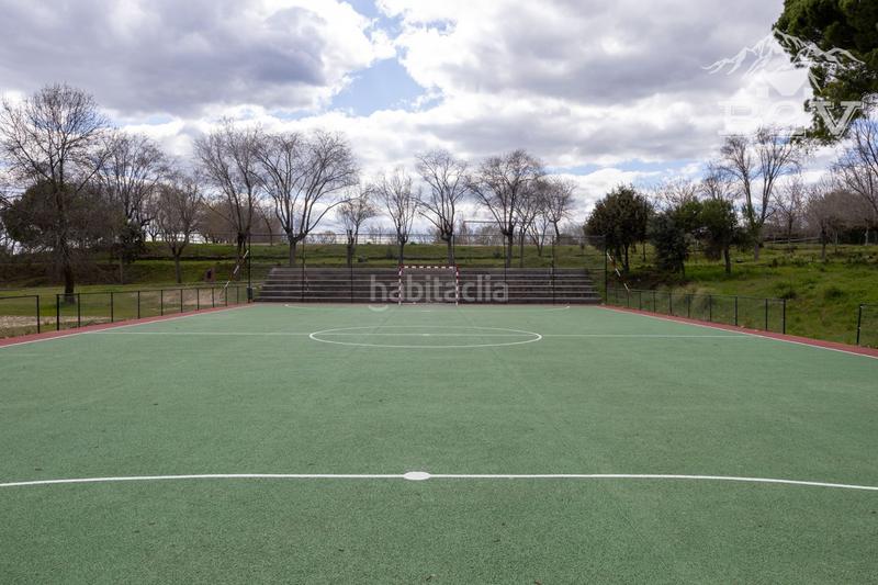 Foto 454f5bce-2695-447c-83f9-fe68f1ba8ffc. Casa amb calefacció piscina a Pedrezuela