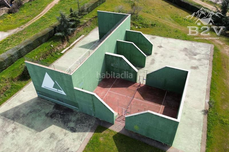 Foto 7bd4212e-ba9c-4b38-9330-969b4456997c. Casa amb calefacció piscina a Pedrezuela