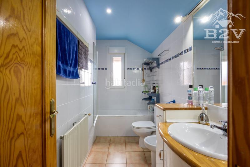 Foto d826dd10-e940-45f3-a445-fa9c8bcf275e. Casa amb calefacció piscina a Pedrezuela