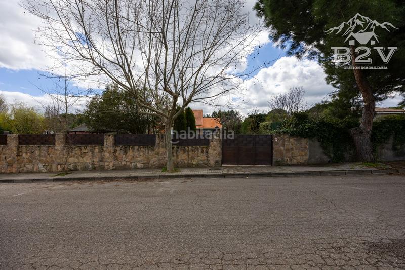 Foto e9f854b3-9427-4208-88fd-6d219c24e5eb. Casa amb calefacció piscina a Pedrezuela