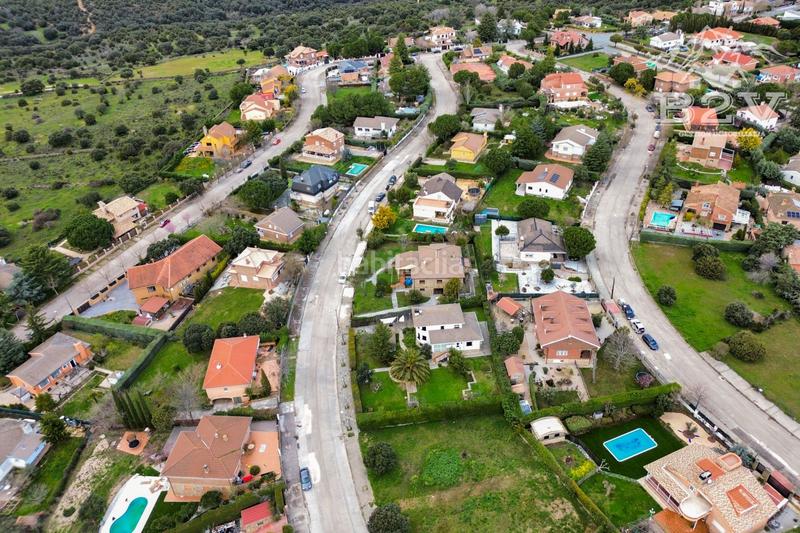 Foto ee88fc65-e540-414c-a362-c8bbacf2d60c. Casa amb calefacció piscina a Pedrezuela