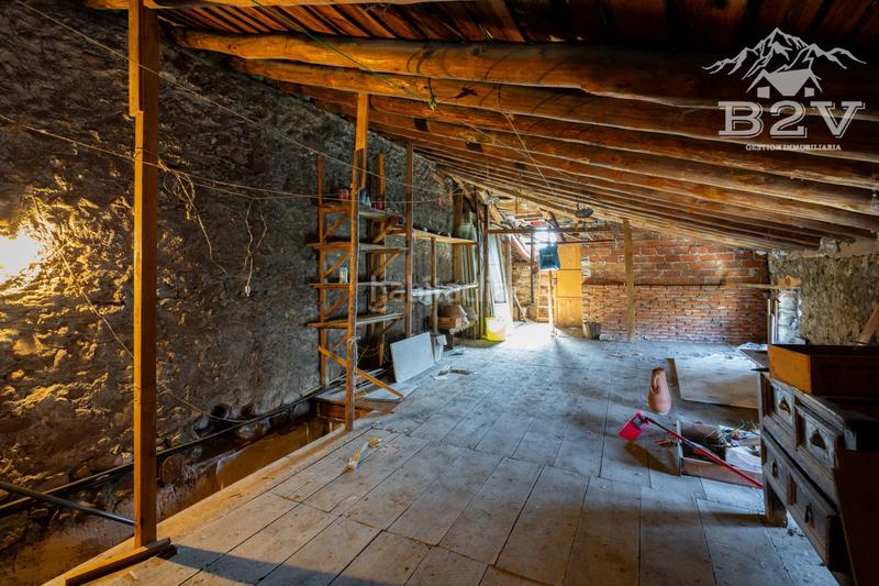 Foto 4b782e1d-7c47-441e-bb5c-39d2d241bd8a. Maison jumelée avec chauffage dans Rascafría