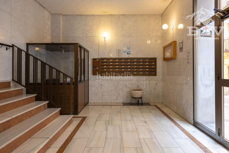 Foto 1c3ca7c6-561a-4c02-9605-7e35e7a0c17c. Dúplex amb calefacció a Embajadores-Lavapiés Madrid