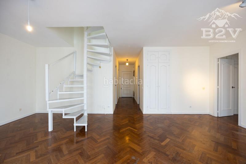 Foto 4c696004-e3a3-4697-8b3f-3d257cc3780e. Dúplex amb calefacció a Embajadores-Lavapiés Madrid