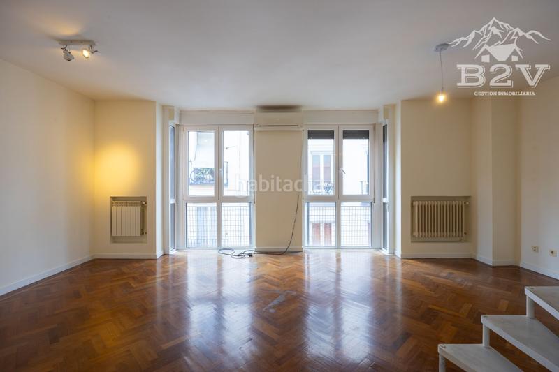 Foto 8dcf18f7-e085-40da-9ab3-add68cb916bb. Dúplex amb calefacció a Embajadores-Lavapiés Madrid