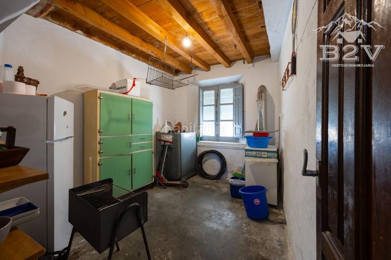 Foto 0255d32c-1279-40c3-823d-6423843f1ffd. Casa adossada amb calefacció a Alameda del Valle