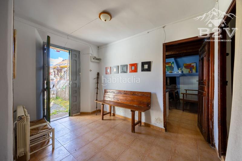 Foto 67573524-28bb-4c9a-8297-5582cfbb690a. Casa adossada amb calefacció a Alameda del Valle