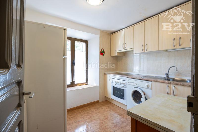 Foto 9decbb7f-a62a-493e-82bd-e2a128ce2982. Casa adossada amb calefacció a Alameda del Valle