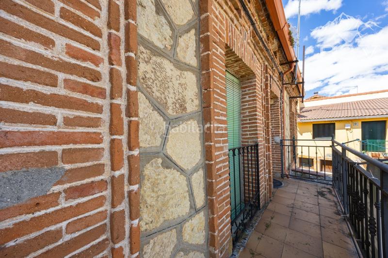 Foto f5165184-136b-42a7-8ef3-7718bde5c479. Casa adossada amb calefacció a Alameda del Valle