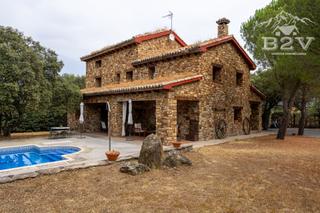 Maison  Verdugal. Garganta de los montes