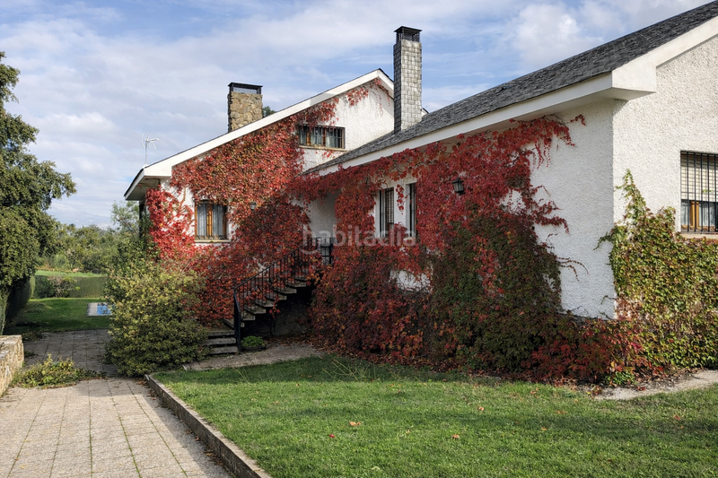 Foto 05a5a783-1a84-4693-9ff9-7961b7d4cb1d. Casa amb calefacció piscina a Soto del Real