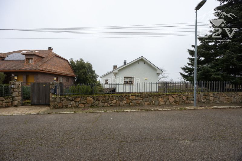 Foto 55799a13-e72f-41ec-8a6c-0a48bb0f5428. Casa en Soto del Real