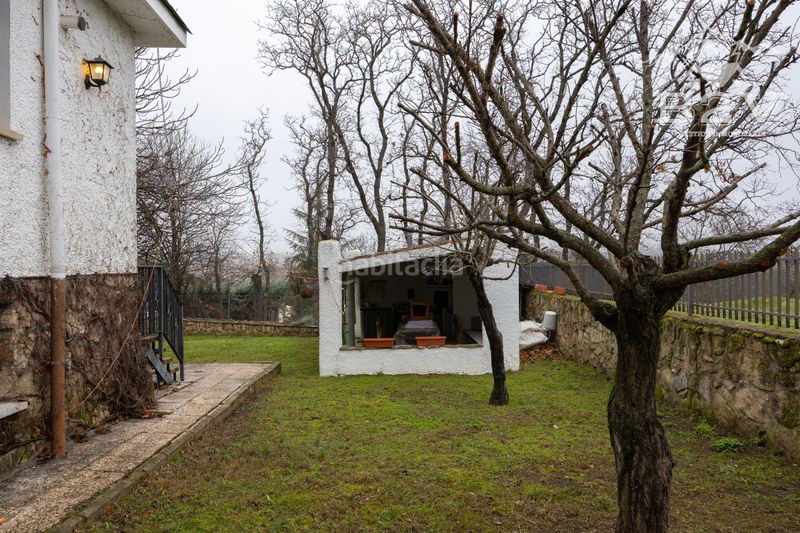 Foto 9f77c3c0-3ca2-4f6b-a85e-e4759a856f90. Casa en Soto del Real