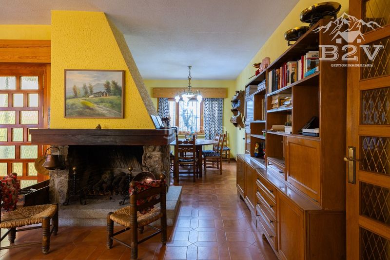 Foto c4d290d9-c383-4e56-afb1-32873f54645e. Casa en Soto del Real