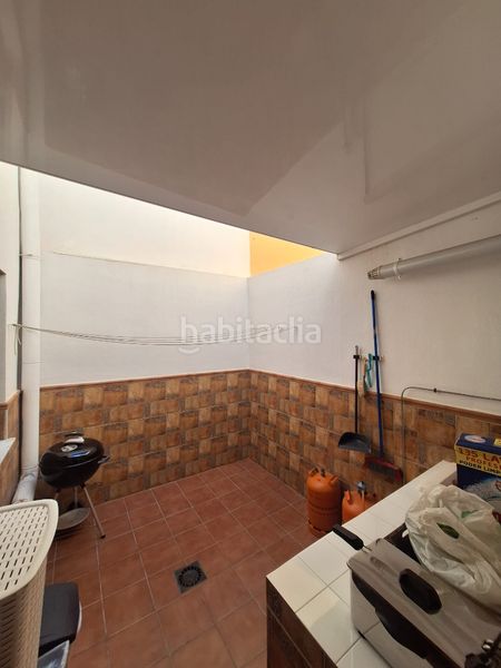 Foto 599700e1-e9ef-4df3-8eec-ef30679cf11c. Casa aparellada amb aparcament a Las Norias Ejido (El)