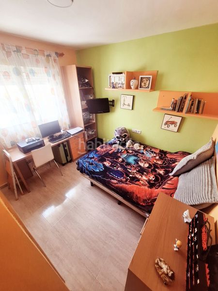 Foto aefbc06e-e300-48c2-ad22-19cf3d9e87ef. Casa aparellada amb aparcament a Santa María del Águila Ejido (El)