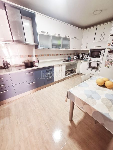 Foto da060b33-5469-47fb-b51e-a0be5d8a023b. Casa aparellada amb aparcament a Santa María del Águila Ejido (El)