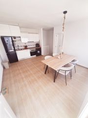 Piso  Avenida mediterráneo. Piso duplex a la venta en balanegra