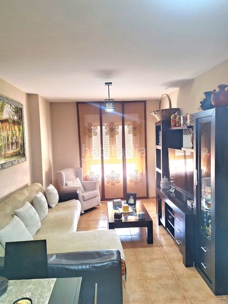 Foto 1bf8c80a-c744-4f85-98d7-524612e06b2d. Flat with parking in Santa María del Águila Ejido (El)