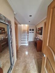 Casa aparellada a Santa María del Águila. Duplex amplia y luminosa , ideal para familias