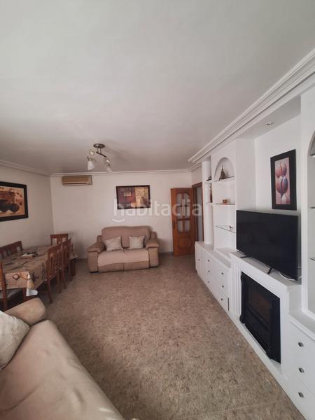 Foto 063dde93-856c-4e96-b0d7-b765ac6a32d1. Reihenhaus mit kamin parking in Santa María del Águila Ejido (El)