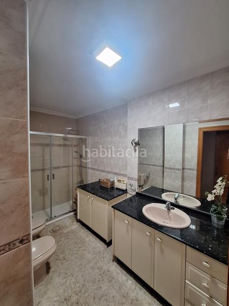 Foto 79de28b1-a98c-4563-bd1c-4e0ccb693346. Reihenhaus mit kamin parking in Santa María del Águila Ejido (El)