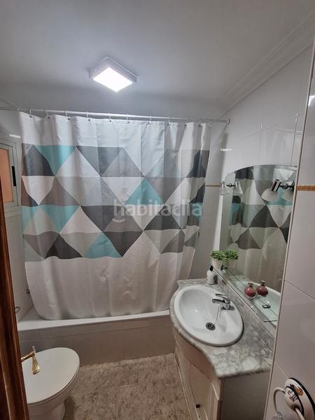 Foto d735b915-c7ac-401b-b312-ab507b12c09f. Reihenhaus mit kamin parking in Santa María del Águila Ejido (El)