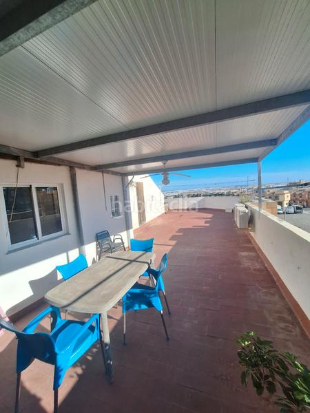 Foto e918aba6-1e52-41da-830e-c47357cee216. Reihenhaus mit kamin parking in Santa María del Águila Ejido (El)