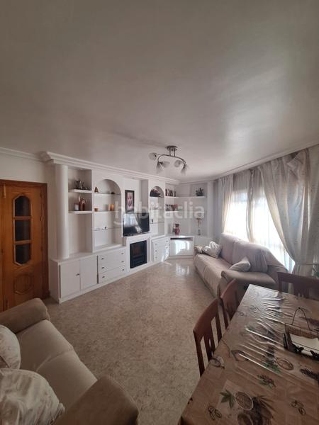 Foto f7035ec8-b4f5-4751-8e13-bece31ac2c06. Reihenhaus mit kamin parking in Santa María del Águila Ejido (El)