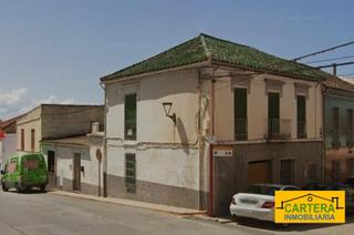 Casa en Calle pilarejo 17. Venta vivienda más locales c/ pilarejo -illora-
