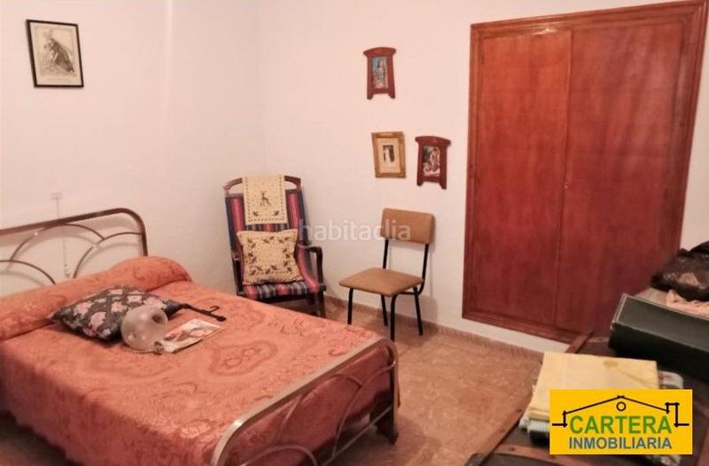 Foto 2dfc3f9c-d0a4-4b1c-8c74-e7afe3571c81. Haus in calle almenillas 8 in Íllora