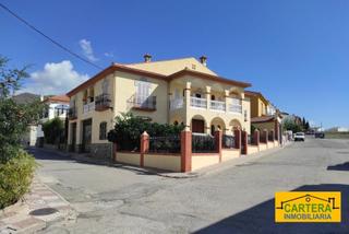 Chalet en Calle sierra nevada 15. Venta chalet c/ encinar -illora-