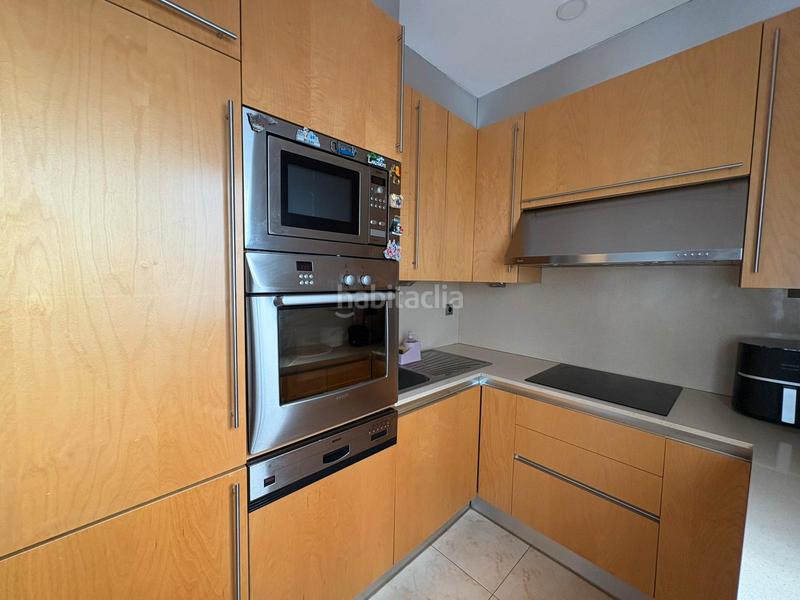 Foto 02e255ac-3afa-42cf-92f8-3d6214361885. Dúplex amb calefacció a Ampolla (L´)