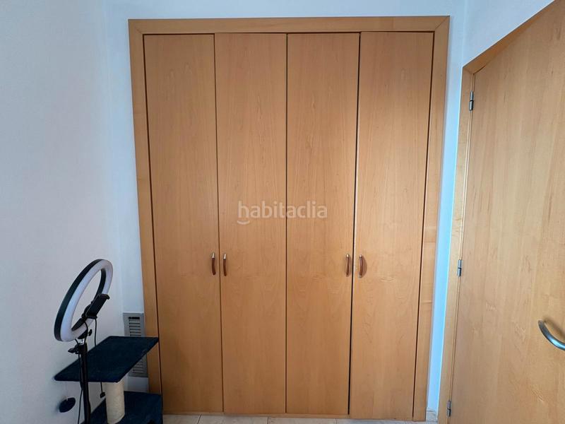 Foto cf5ebca4-c516-4d96-9728-0605cd02f908. Dúplex amb calefacció a Ampolla (L´)