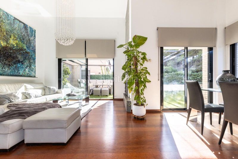 Foto 15600f82-d747-48db-9033-37bdd47f9ad6. Casa aparellada amb calefacció aparcament piscina a Cambrils