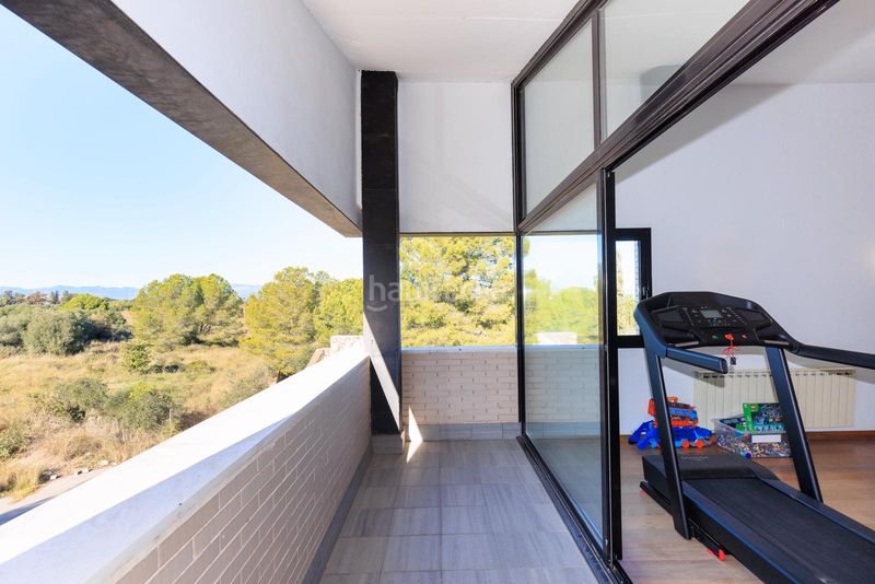 Foto 8e0efa16-2e6e-481c-8997-a032c6f6195b. Casa aparellada amb calefacció aparcament piscina a Cambrils