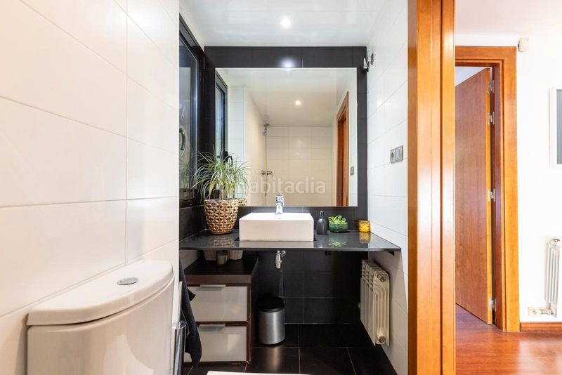 Foto b054779a-cfa4-4043-8768-577433e6bbe3. Casa aparellada amb calefacció aparcament piscina a Cambrils