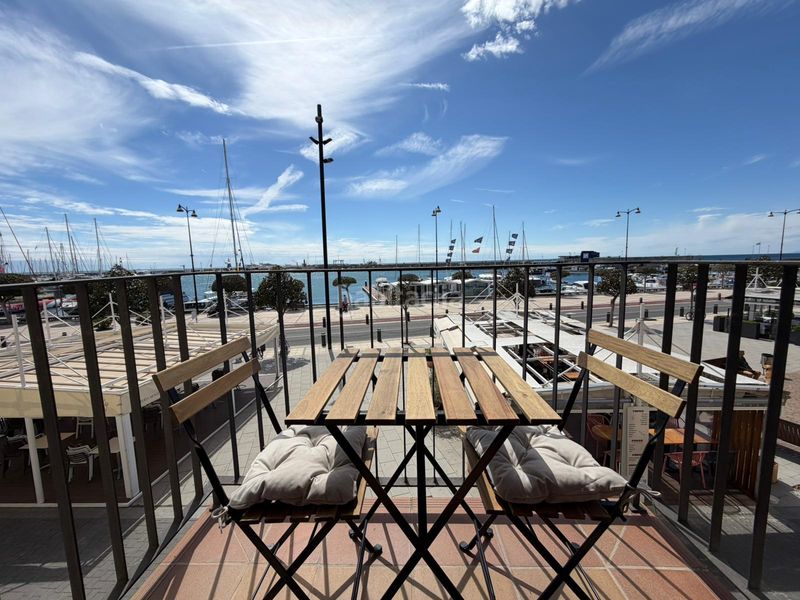 Foto bfd1dc81-af66-4279-a7d4-7fbcc9ec157f. Apartamento joya en primera línea en Port - Horta de Santa Maria Cambrils