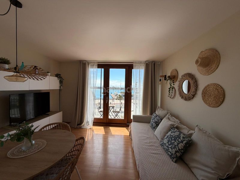 Foto d98e1ffe-5b1f-4dd1-b257-1d278efdb263. Apartamento joya en primera línea en Port - Horta de Santa Maria Cambrils