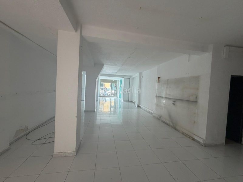 Foto 3234919d-b62d-4c87-8317-7d1aa99f115f. Local comercial amb calefacció a Eixample Tarragona