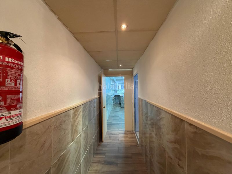 Foto 1ba309de-07c3-467c-bf66-b4faa7bd934f. Local comercial a carrer de rourell 3 a Llevant Reus